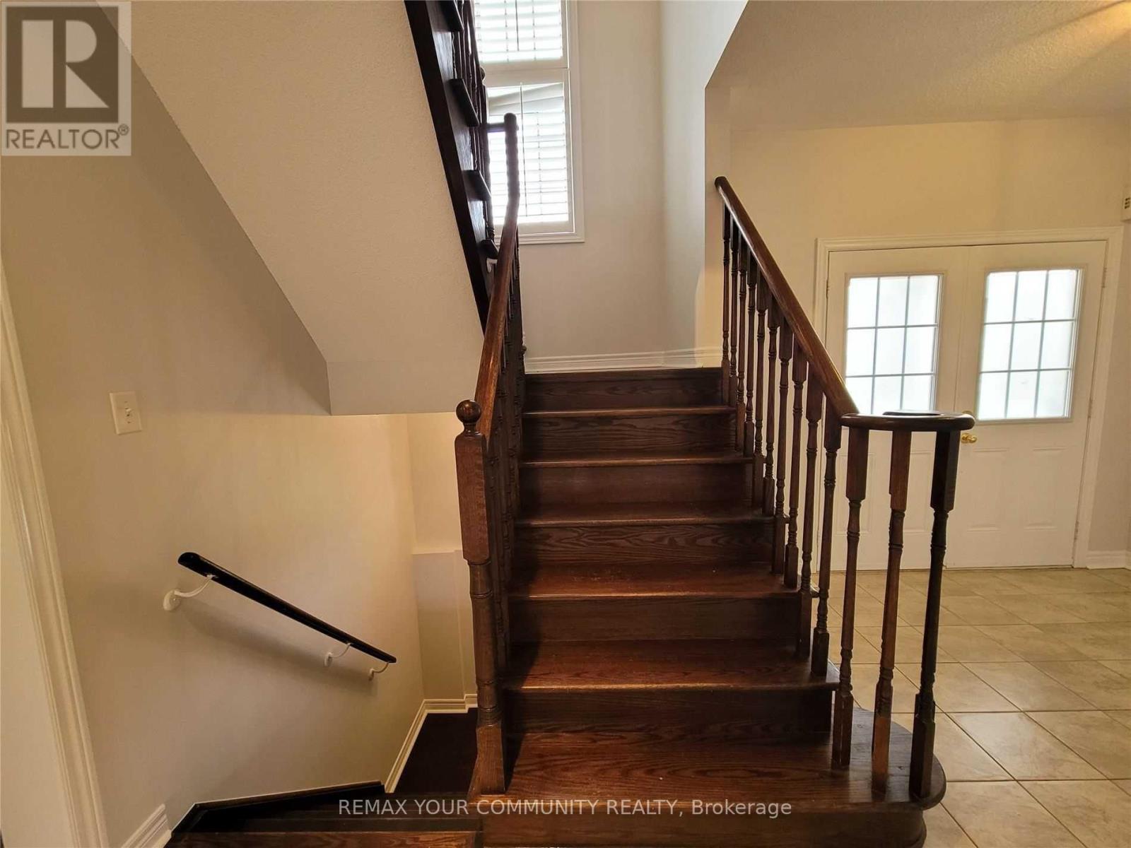 5 Bellcroft Lane, Markham, Ontario  L6B 0N7 - Photo 23 - N13006976