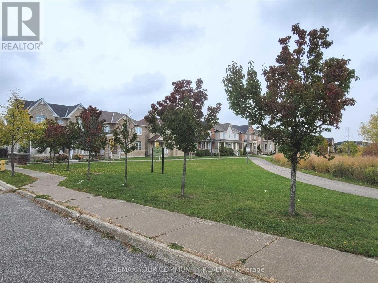 5 Bellcroft Lane, Markham, Ontario  L6B 0N7 - Photo 29 - N13006976