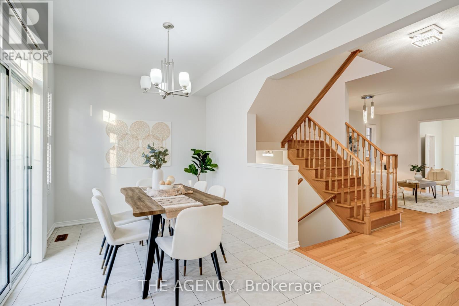 6 Levellands Crescent, Richmond Hill, Ontario  L4B 0A5 - Photo 18 - N13007088