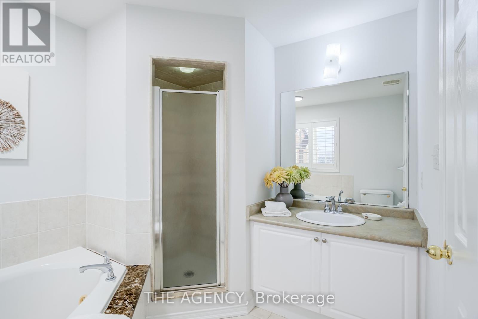 6 Levellands Crescent, Richmond Hill, Ontario  L4B 0A5 - Photo 22 - N13007088