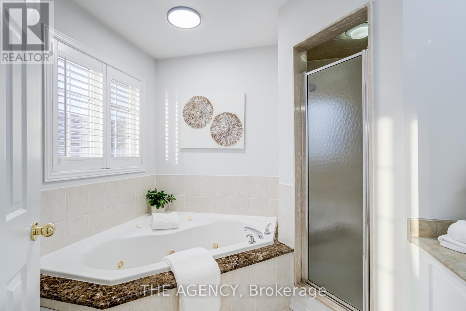 6 Levellands Crescent, Richmond Hill, Ontario  L4B 0A5 - Photo 23 - N13007088