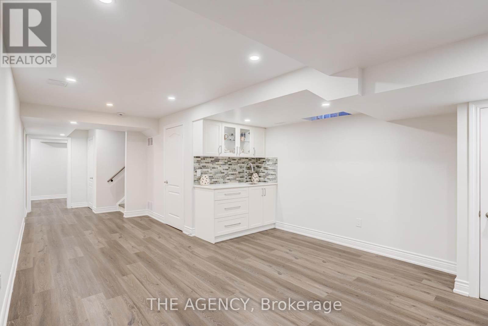 6 Levellands Crescent, Richmond Hill, Ontario  L4B 0A5 - Photo 33 - N13007088