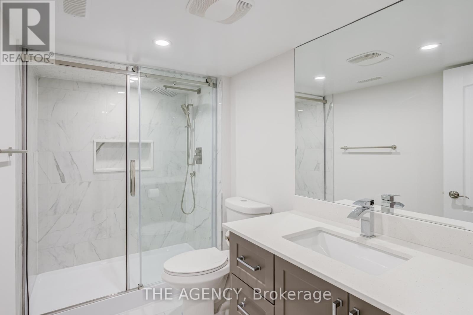 6 Levellands Crescent, Richmond Hill, Ontario  L4B 0A5 - Photo 39 - N13007088