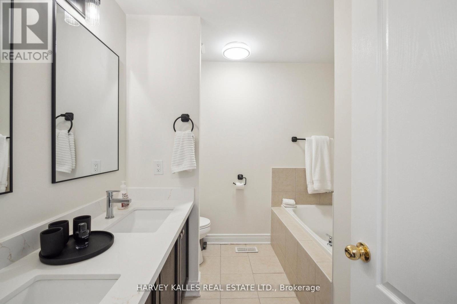 45 - 8777 Dufferin Street, Vaughan, Ontario  L4J 8W3 - Photo 32 - N13007136