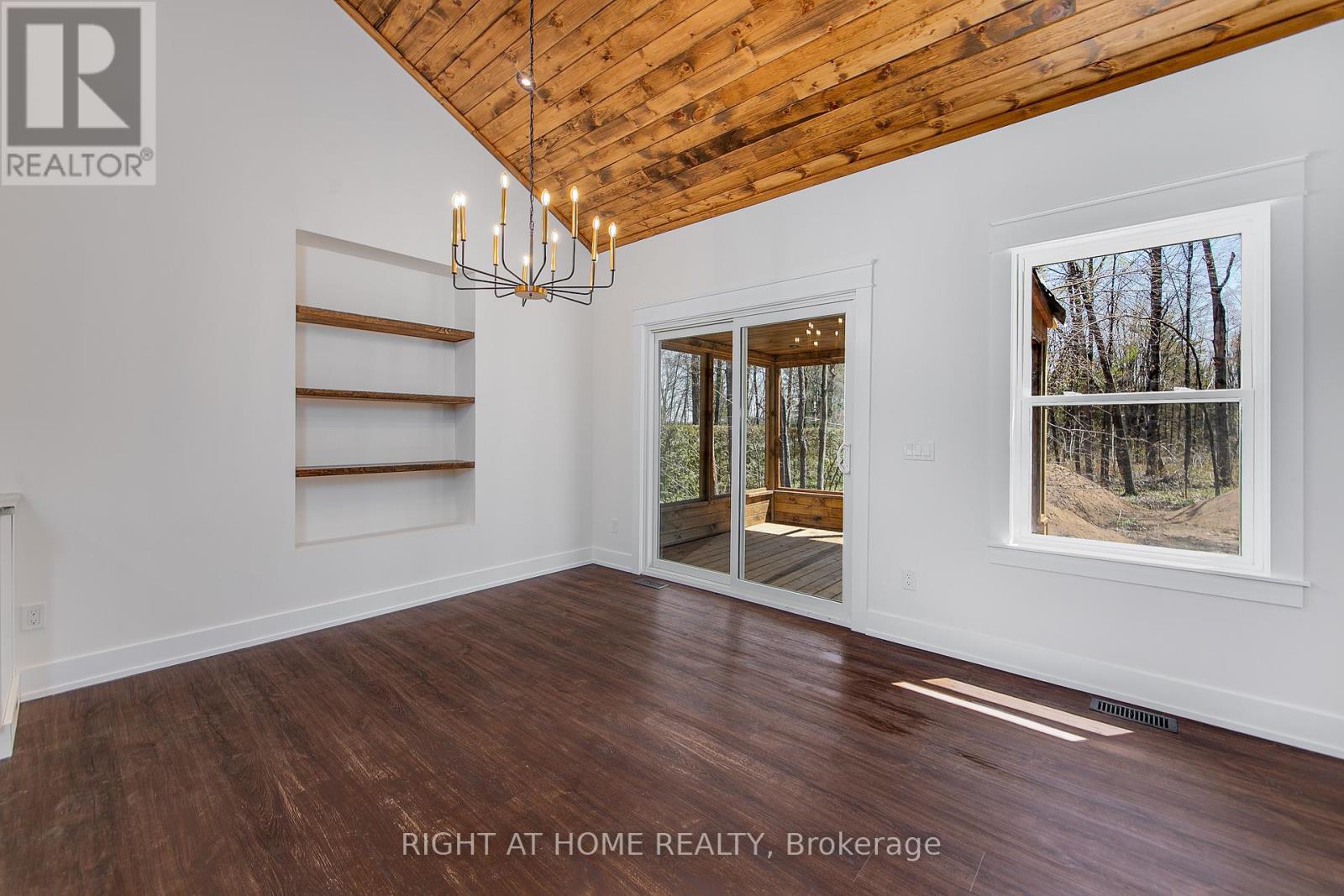 26 Mcleish Drive, Ramara, Ontario  L0K 1W0 - Photo 12 - S13006942