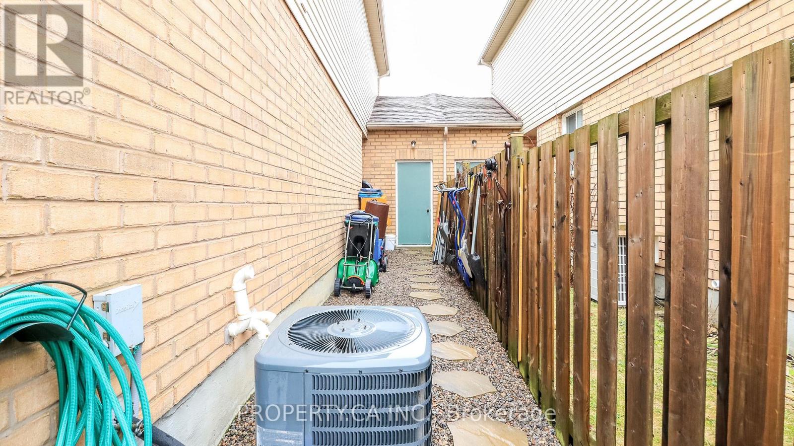 3 Coleman Drive, Barrie (Edgehill Drive), Ontario  L4N 0R5 - Photo 27 - S13007014