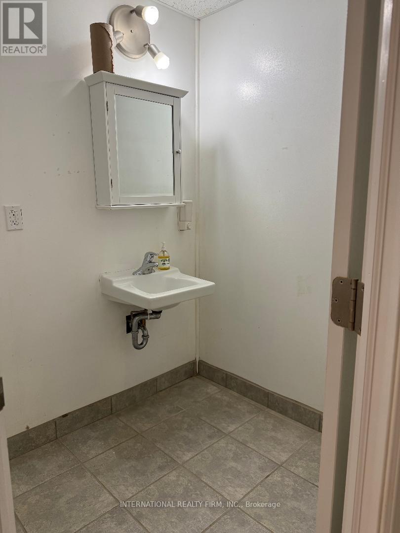 13 - 647 Welham Road, Barrie, Ontario  L4N 0B7 - Photo 4 - S13007176