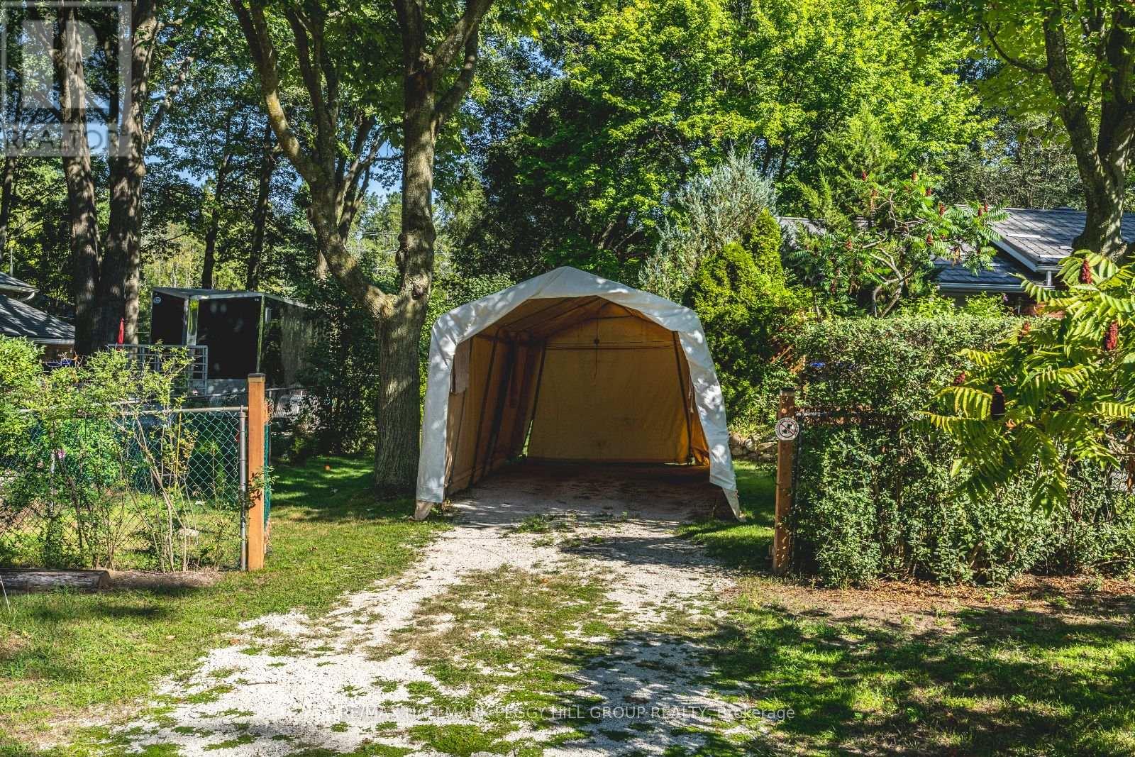 82 Helena Street, Wasaga Beach, Ontario  L9Z 1R1 - Photo 21 - S13007212