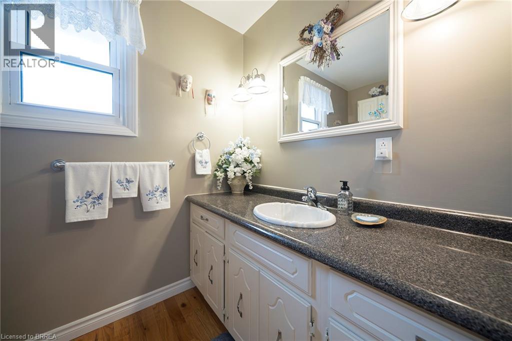 45 Clench Avenue, Brantford, Ontario  N3T 1B7 - Photo 21 - 40820785