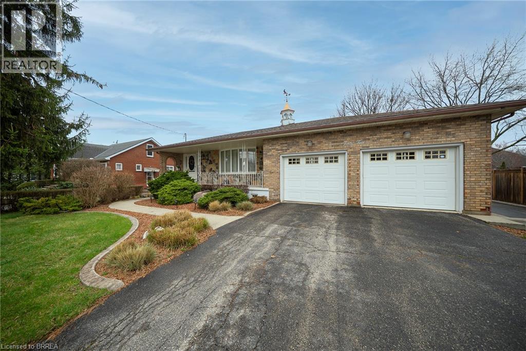 45 Clench Avenue, Brantford, Ontario  N3T 1B7 - Photo 4 - 40820785