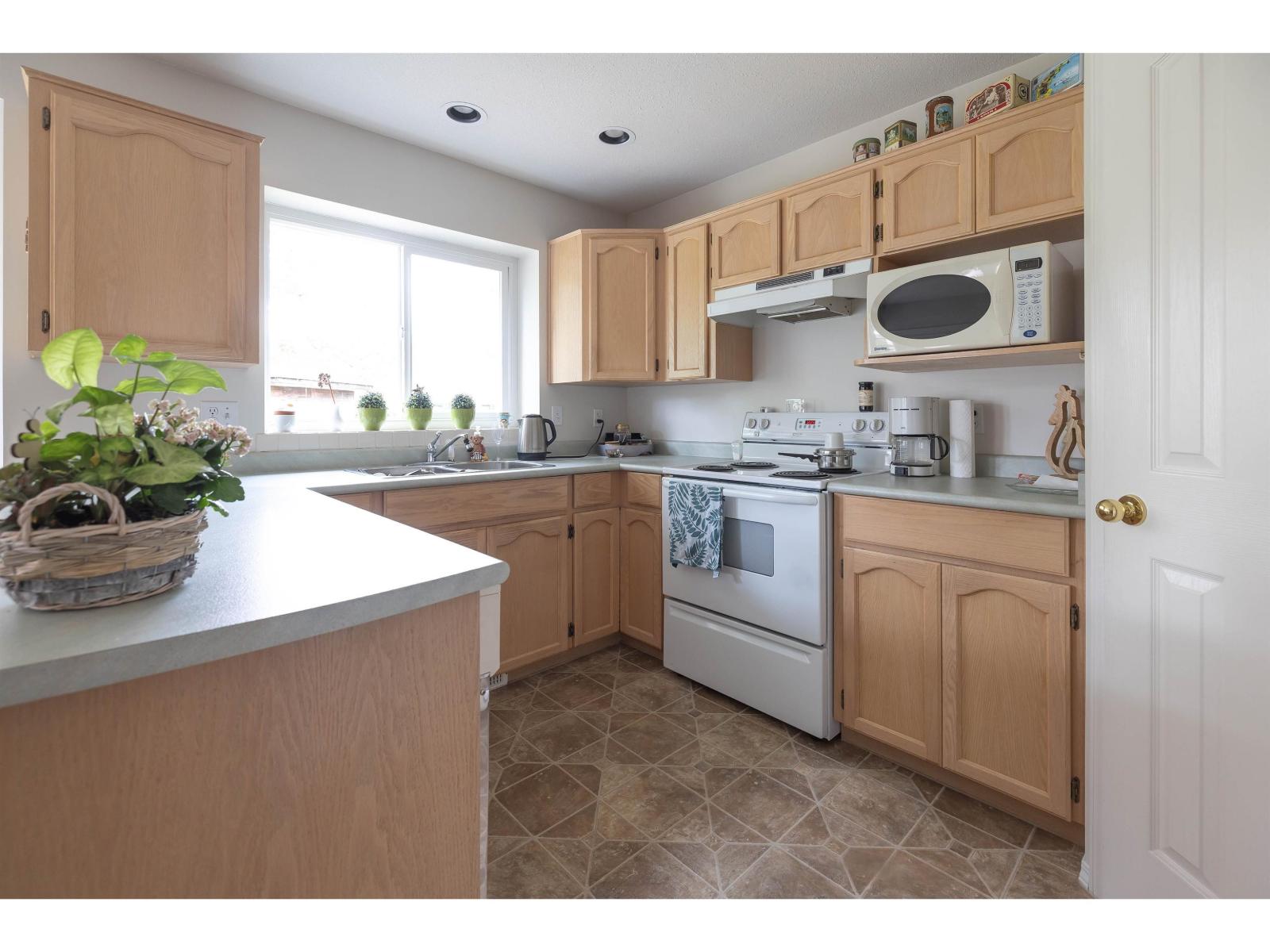 21930 46 Avenue, Langley, British Columbia V3A 3J6 - Photo 16 - R3111740