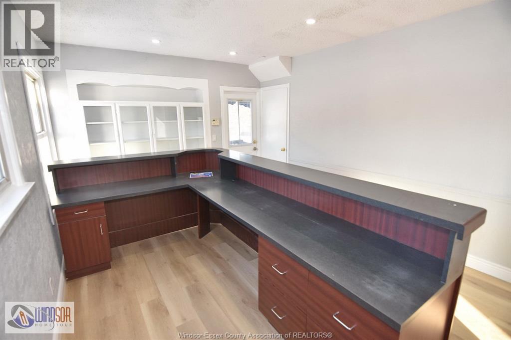 911 Front Road, Lasalle, Ontario  N9J 2A5 - Photo 15 - 26001600