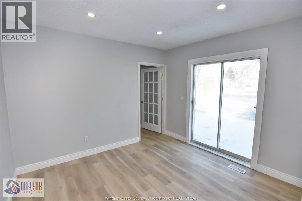 911 Front Road, Lasalle, Ontario  N9J 2A5 - Photo 20 - 26001600