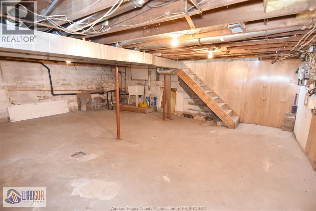 911 Front Road, Lasalle, Ontario  N9J 2A5 - Photo 33 - 26001600