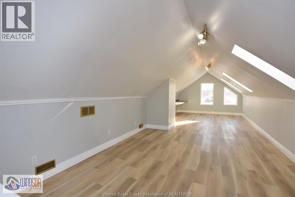 911 Front Road, Lasalle, Ontario  N9J 2A5 - Photo 25 - 26001600