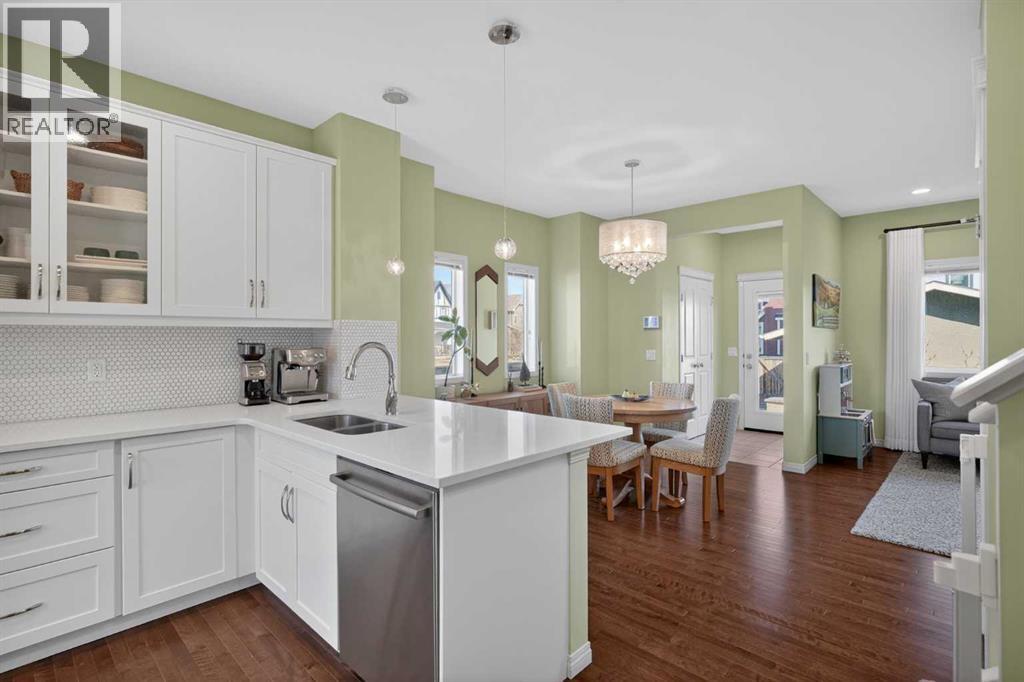 228 Mahogany Grove Se, Calgary, Alberta  T3M 1W8 - Photo 10 - A2295883