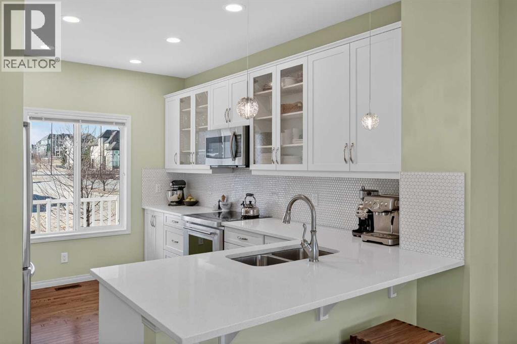 228 Mahogany Grove Se, Calgary, Alberta  T3M 1W8 - Photo 3 - A2295883