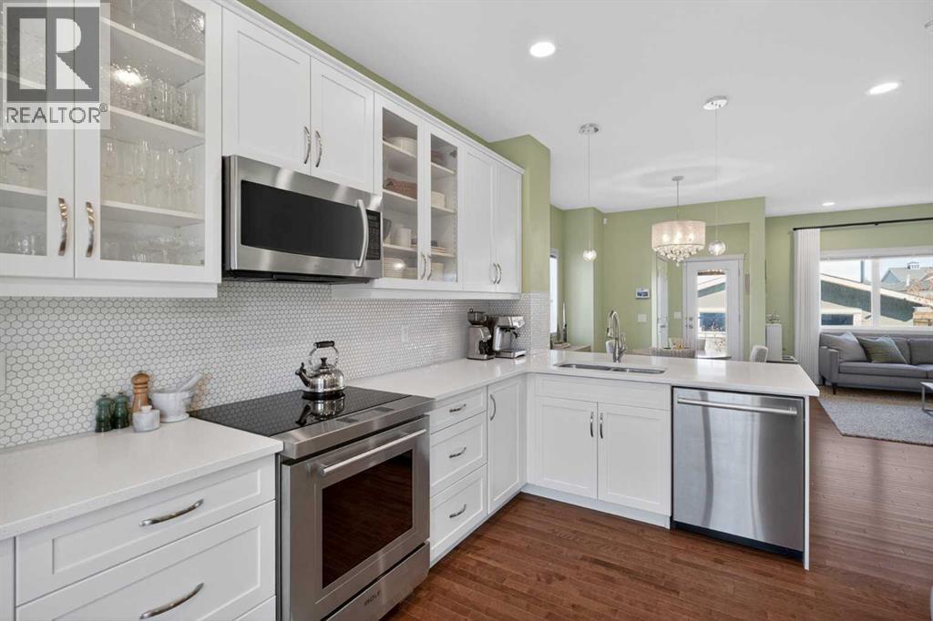 228 Mahogany Grove Se, Calgary, Alberta  T3M 1W8 - Photo 7 - A2295883