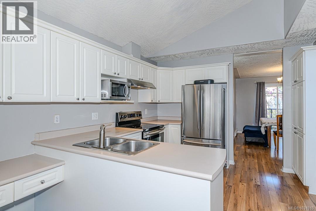 1 300 Six Mile Rd, View Royal, British Columbia  V9B 5Y3 - Photo 11 - 1031910