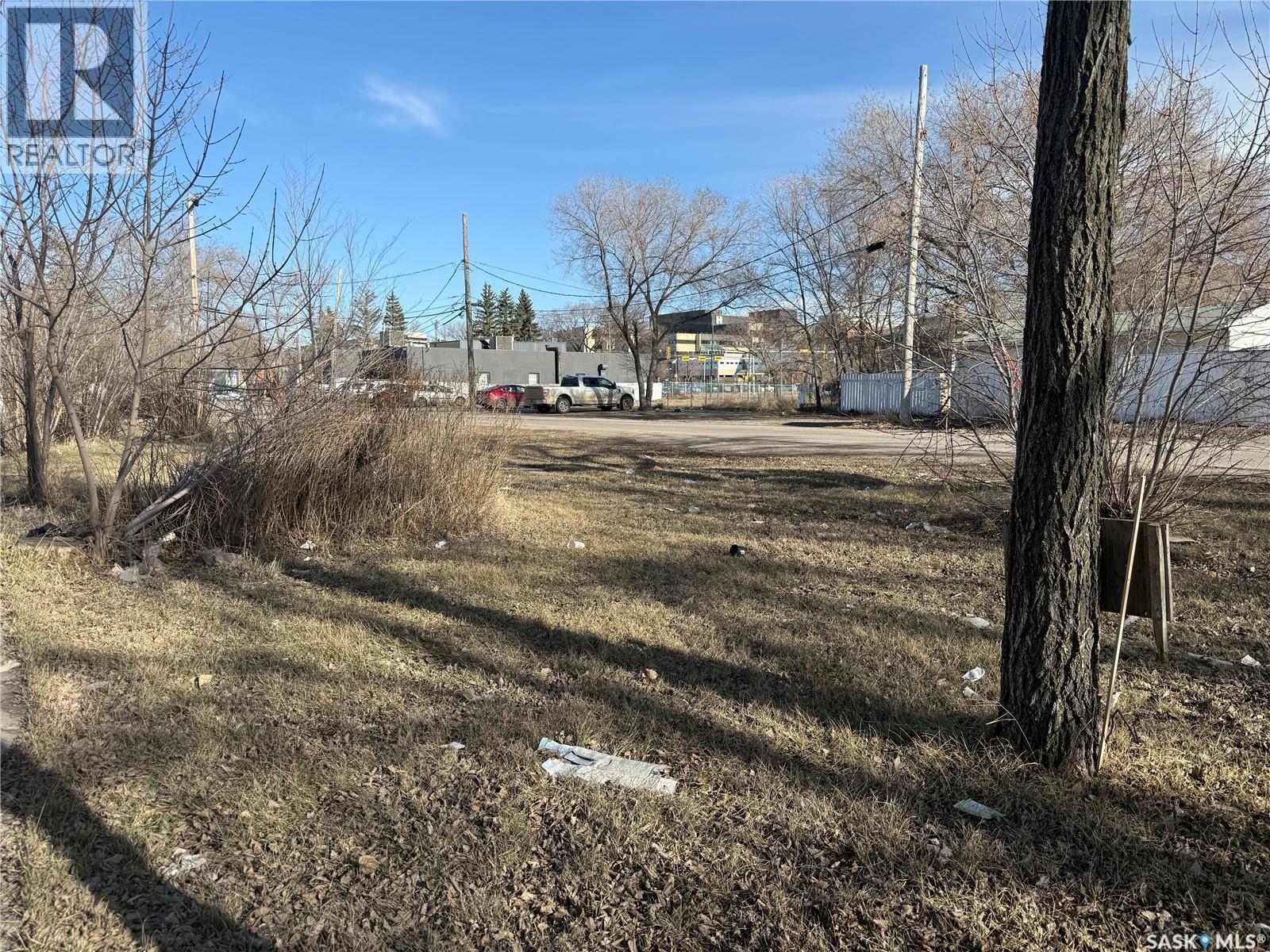 1455-1459 Edward Street, Regina, Saskatchewan  S4T 4M9 - Photo 2 - SK033097