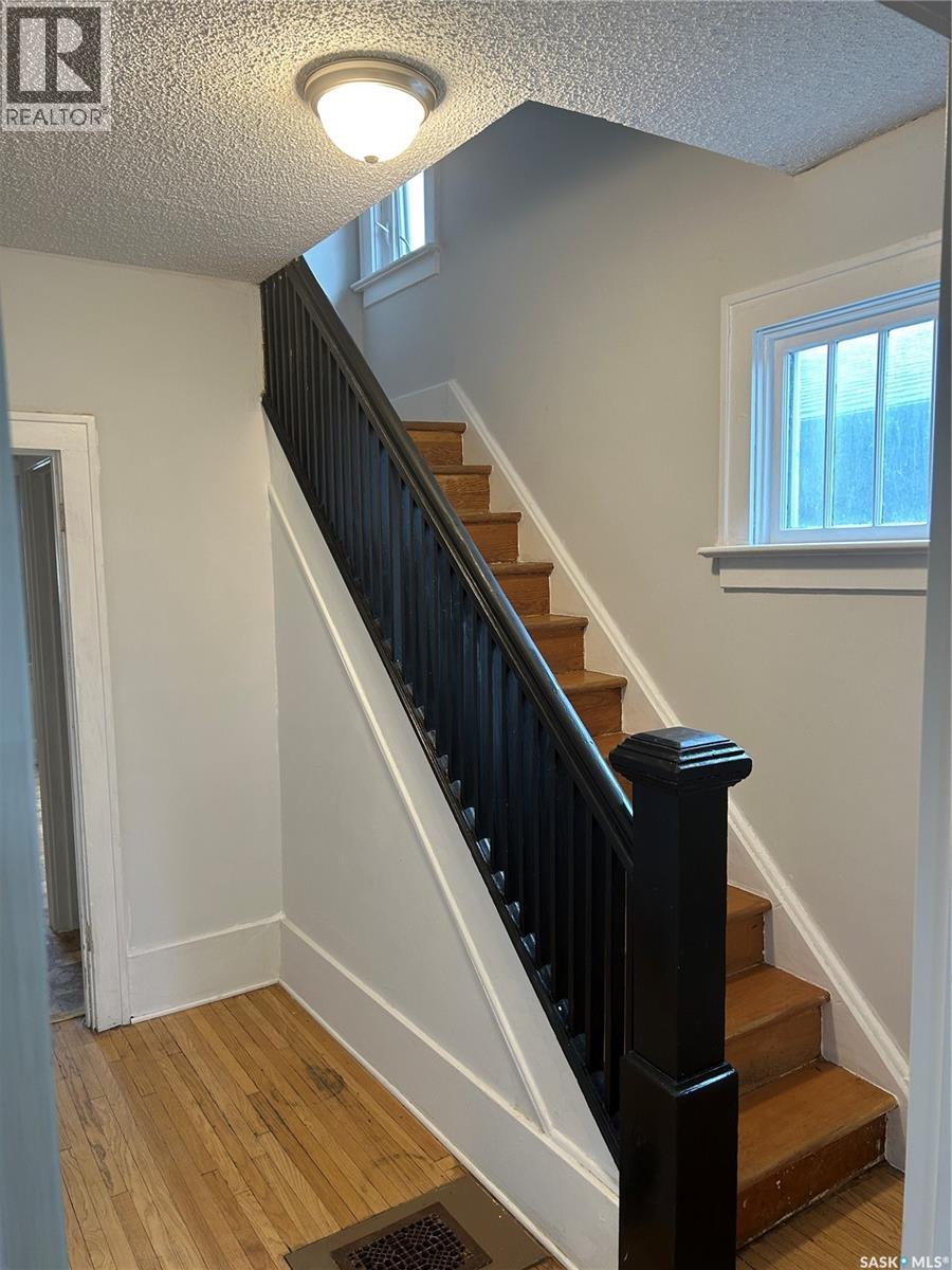 3033 Dewdney Avenue, Regina, Saskatchewan  S4Y 0Y3 - Photo 14 - SK033024