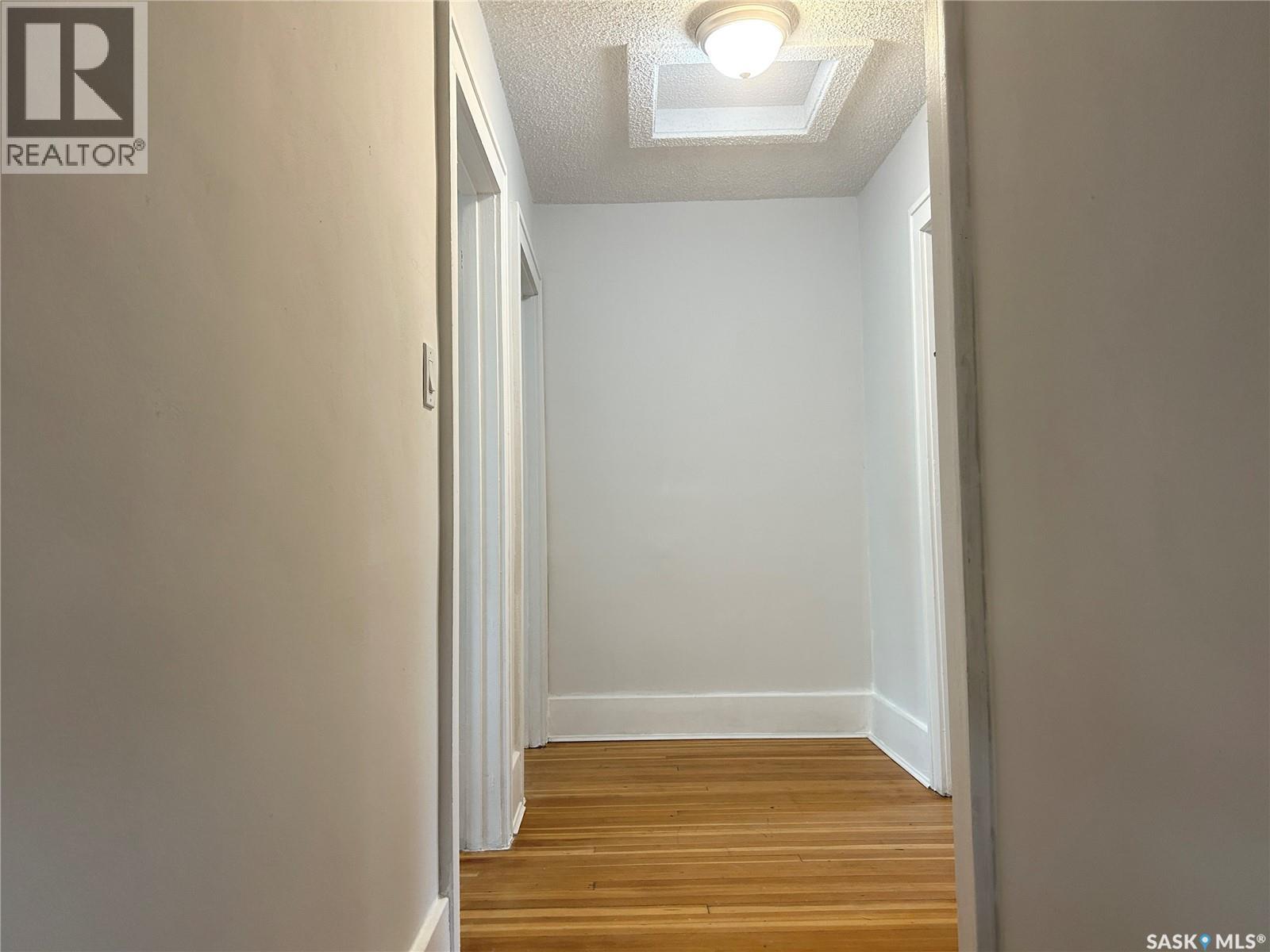 3033 Dewdney Avenue, Regina, Saskatchewan  S4Y 0Y3 - Photo 15 - SK033024