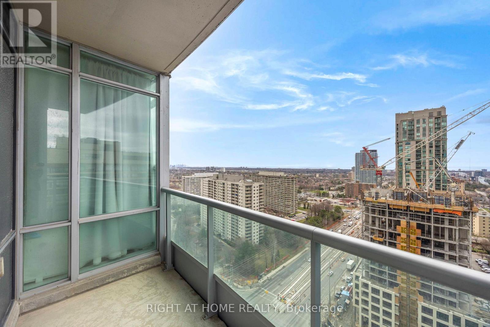 2404 - 1 Elm Street W, Mississauga, Ontario  L5B 4M1 - Photo 21 - W13001732