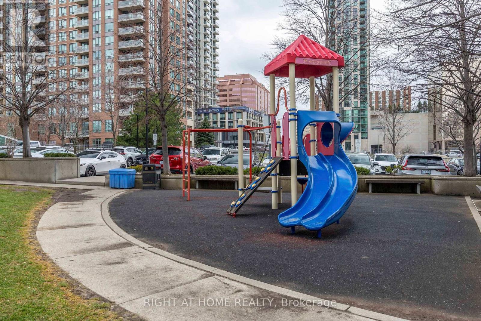 2404 - 1 Elm Street W, Mississauga, Ontario  L5B 4M1 - Photo 22 - W13001732