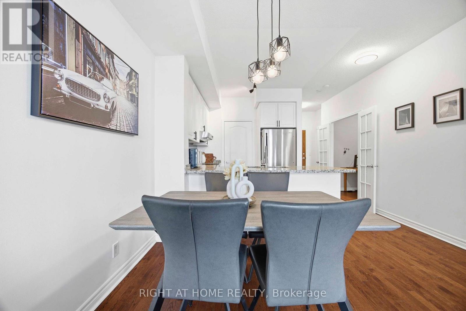 2404 - 1 Elm Street W, Mississauga, Ontario  L5B 4M1 - Photo 7 - W13001732