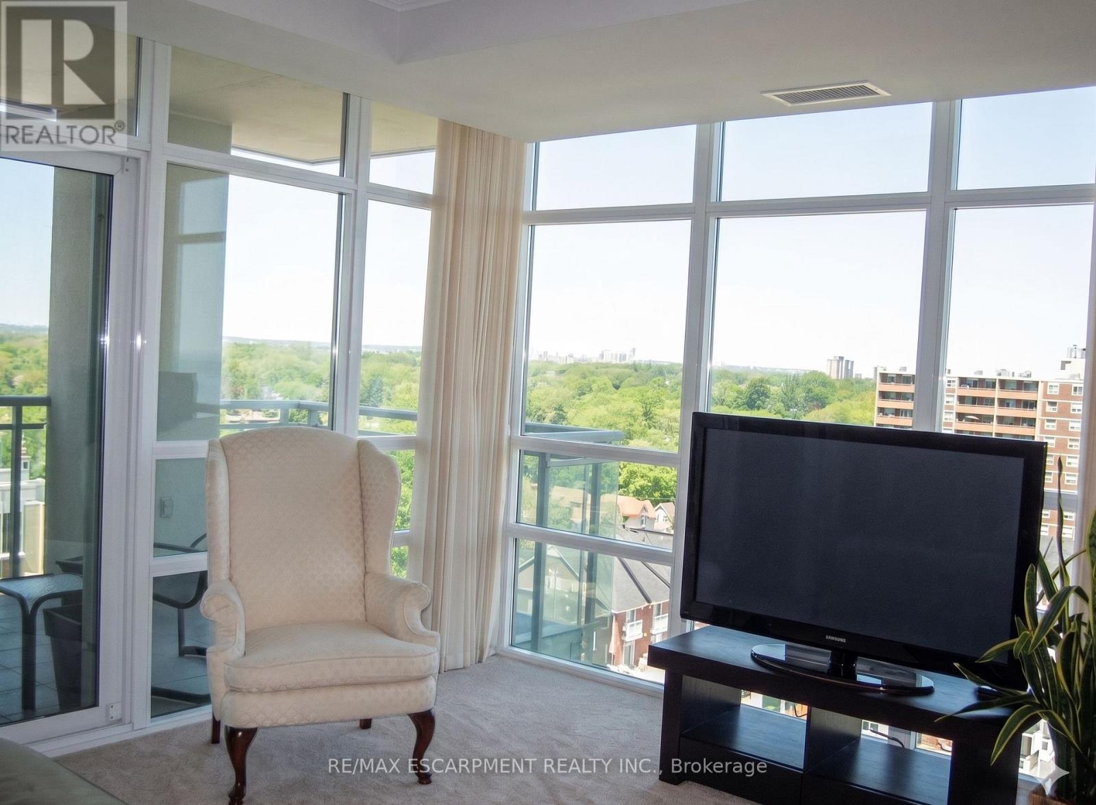 1001 - 360 Pearl Street, Burlington, Ontario  L7R 1E1 - Photo 7 - W13006904