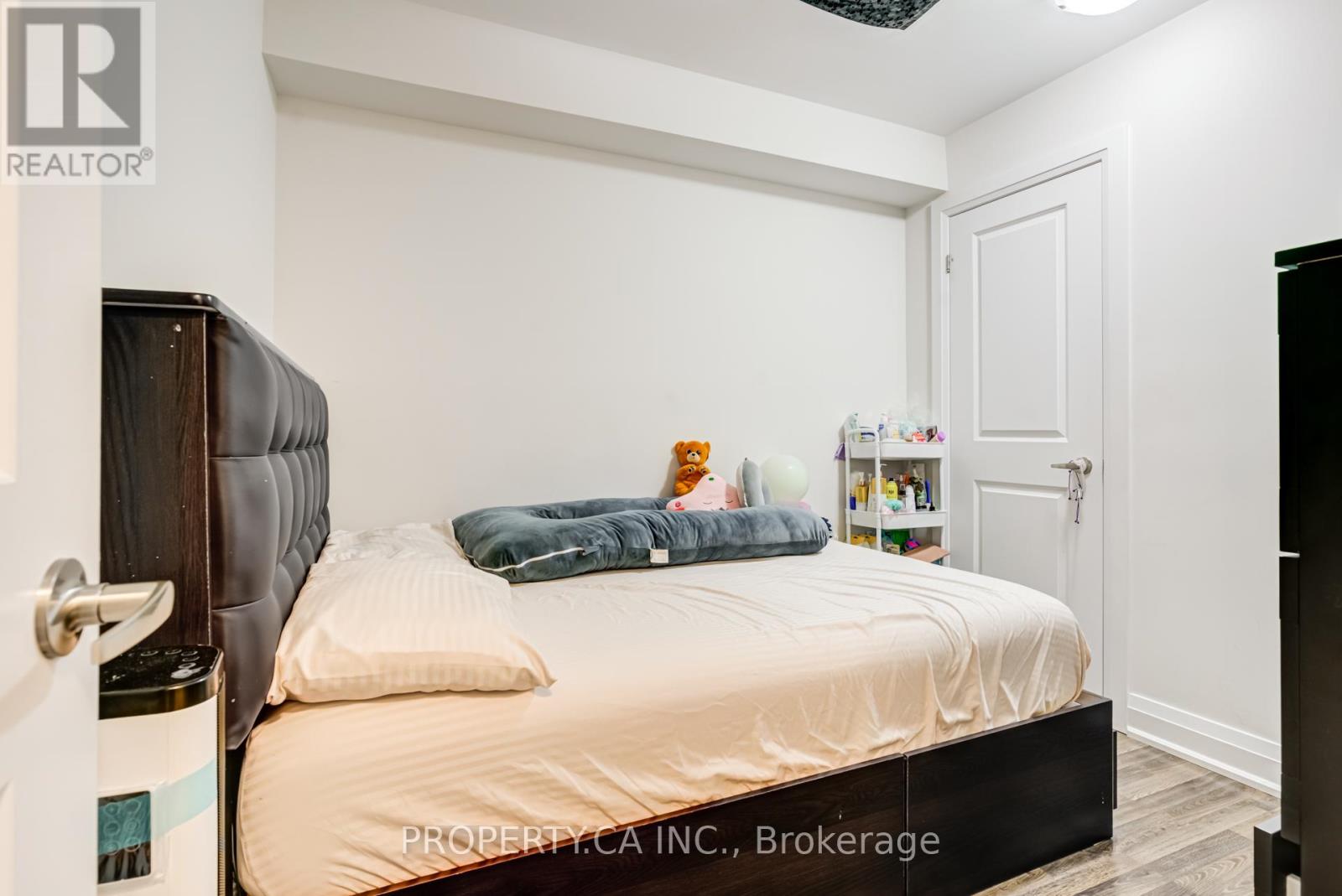 2 - 1776a Lawrence Avenue W, Toronto, Ontario  M6L 0A3 - Photo 15 - W13006906