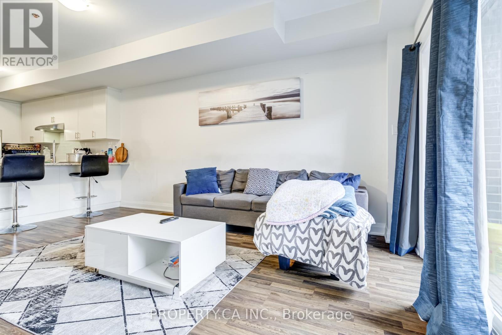 2 - 1776a Lawrence Avenue W, Toronto, Ontario  M6L 0A3 - Photo 4 - W13006906