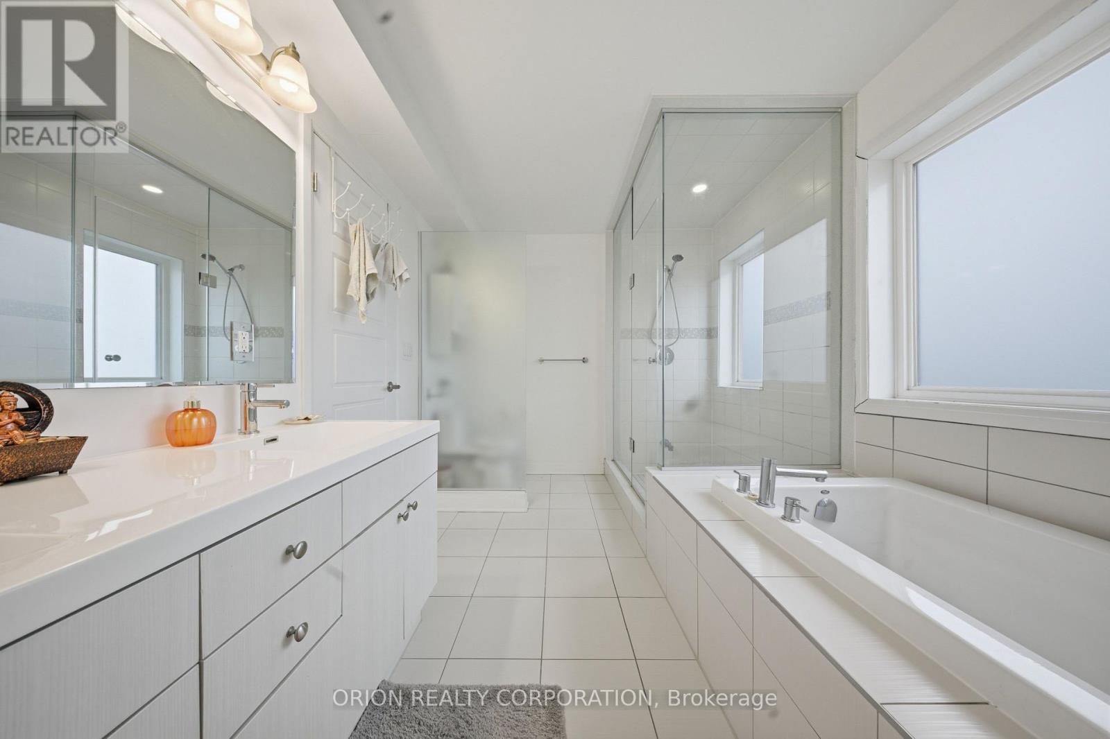 152 Frederick Tisdale Drive, Toronto, Ontario  M3K 0A8 - Photo 20 - W13006934