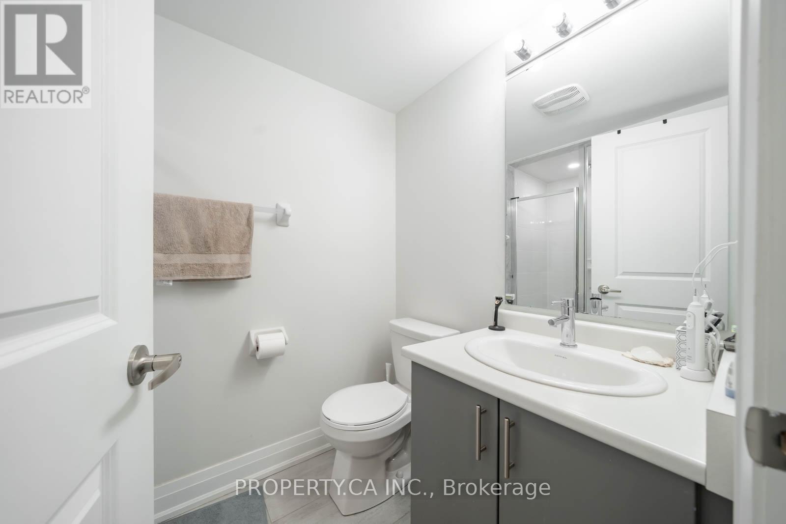 1 - 1776a Lawrence Avenue W, Toronto, Ontario  M6L 0A3 - Photo 11 - W13006944