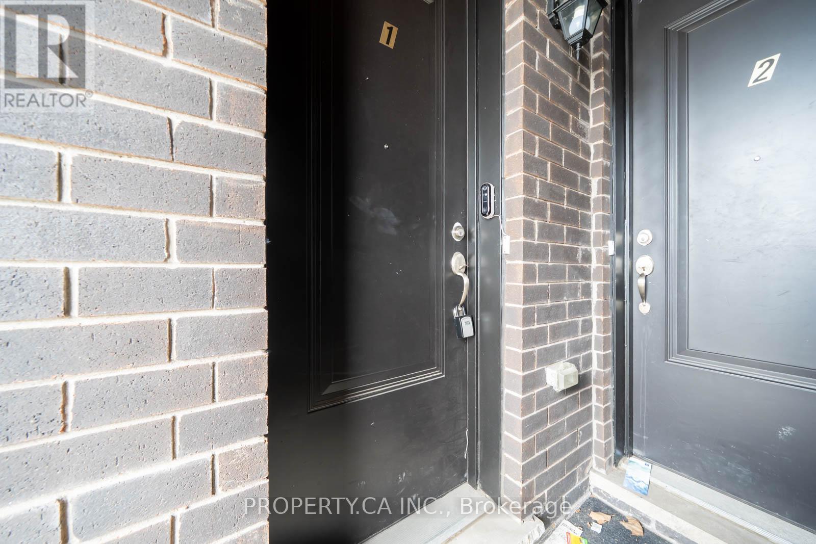 1 - 1776a Lawrence Avenue W, Toronto, Ontario  M6L 0A3 - Photo 15 - W13006944