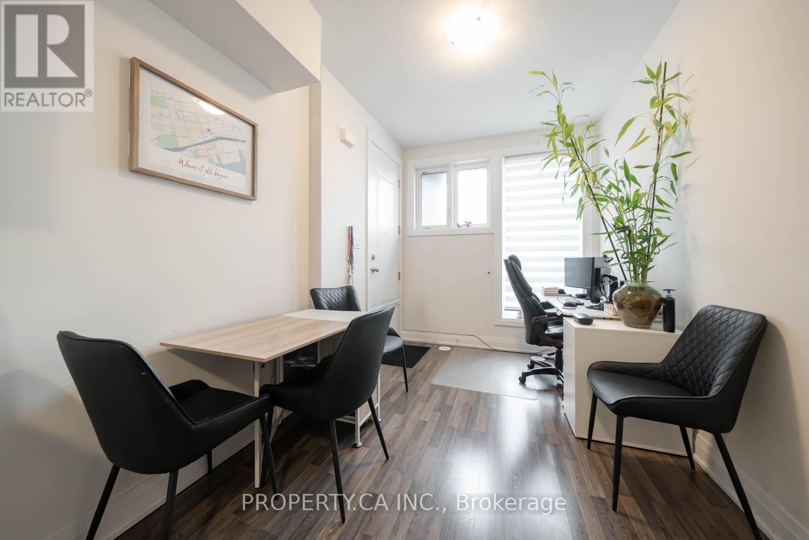 1 - 1776a Lawrence Avenue W, Toronto, Ontario  M6L 0A3 - Photo 3 - W13006944