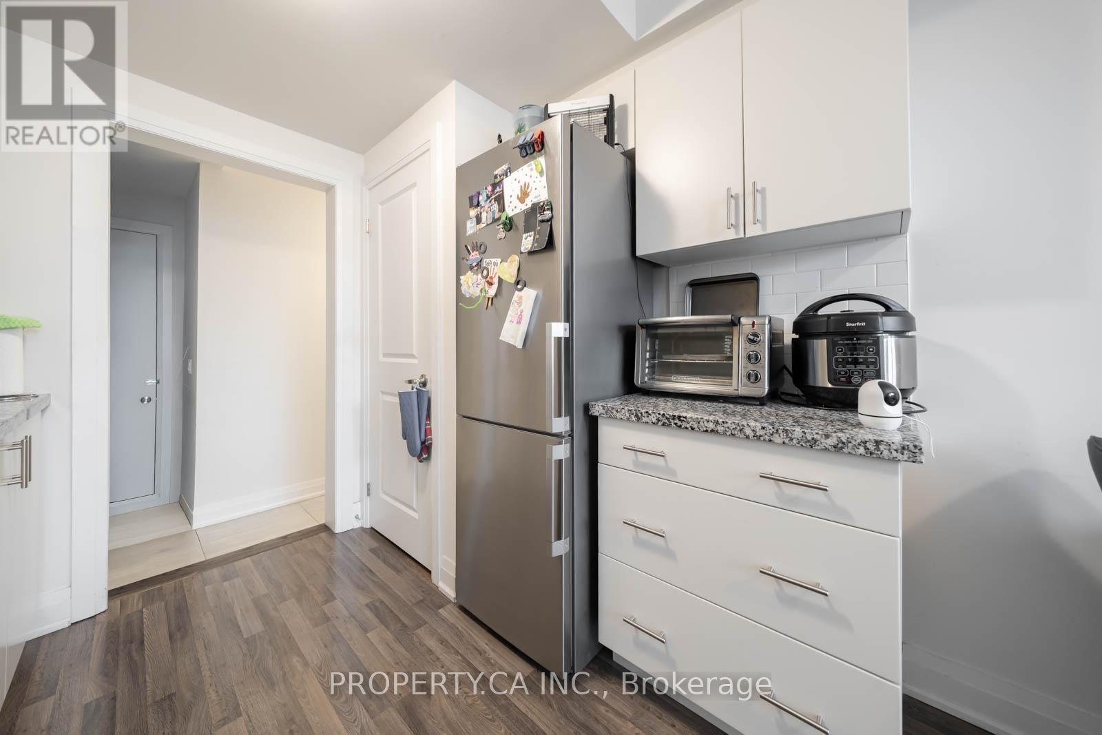 1 - 1776a Lawrence Avenue W, Toronto, Ontario  M6L 0A3 - Photo 5 - W13006944