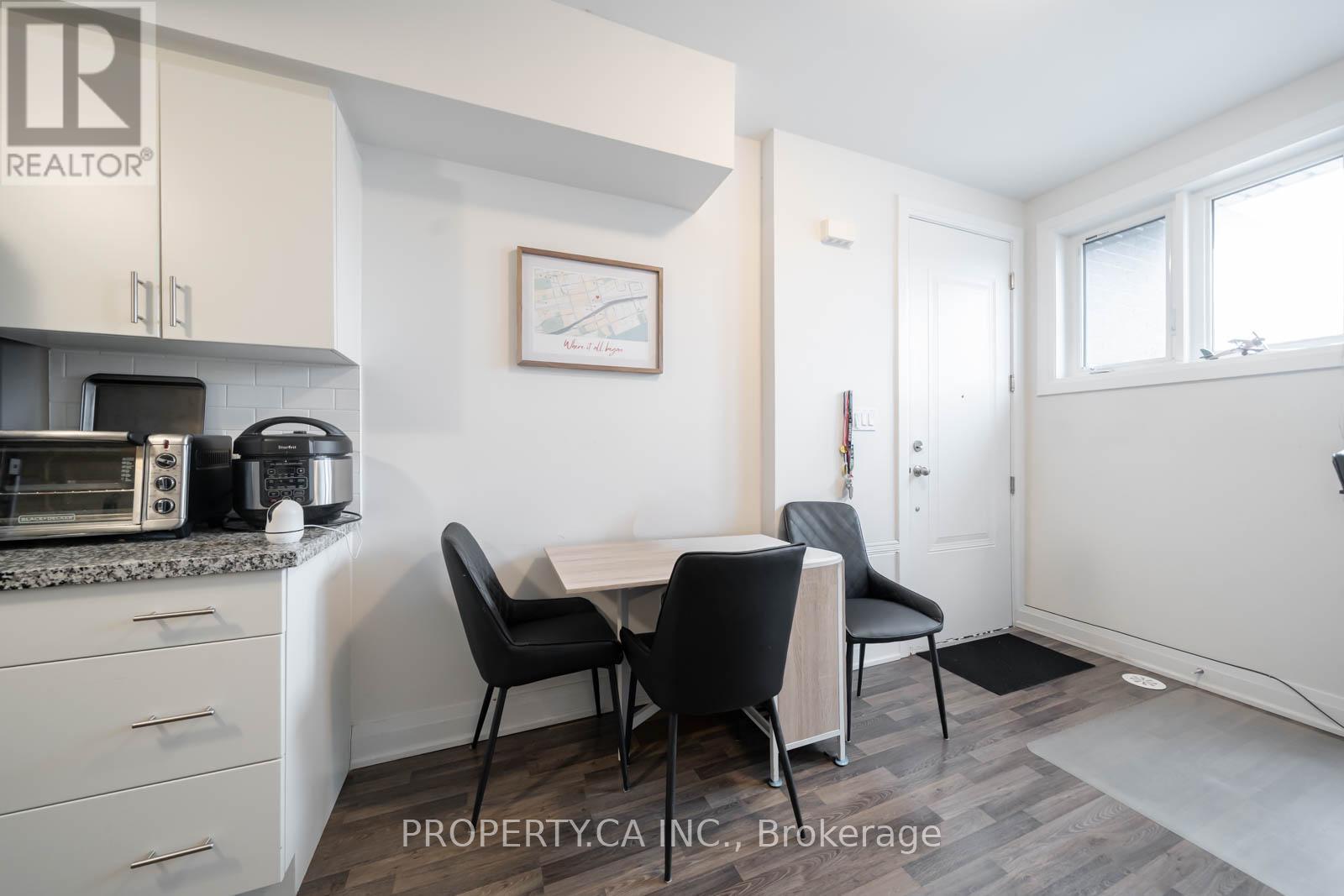 1 - 1776a Lawrence Avenue W, Toronto, Ontario  M6L 0A3 - Photo 6 - W13006944