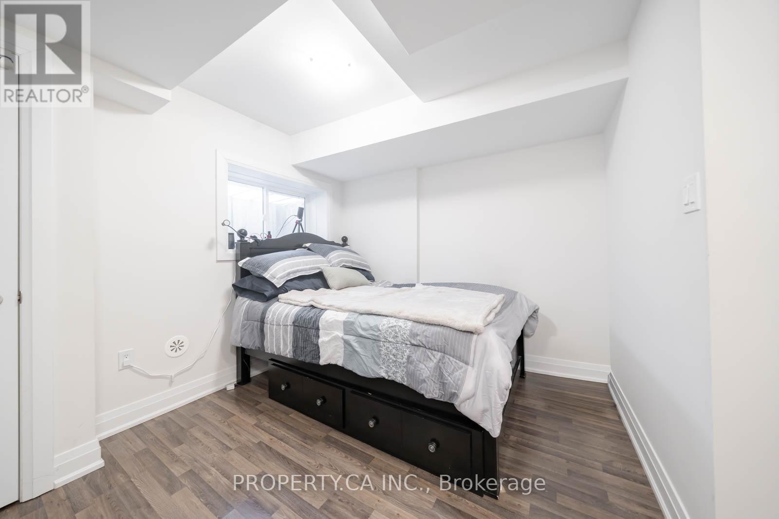 1 - 1776a Lawrence Avenue W, Toronto, Ontario  M6L 0A3 - Photo 9 - W13006944