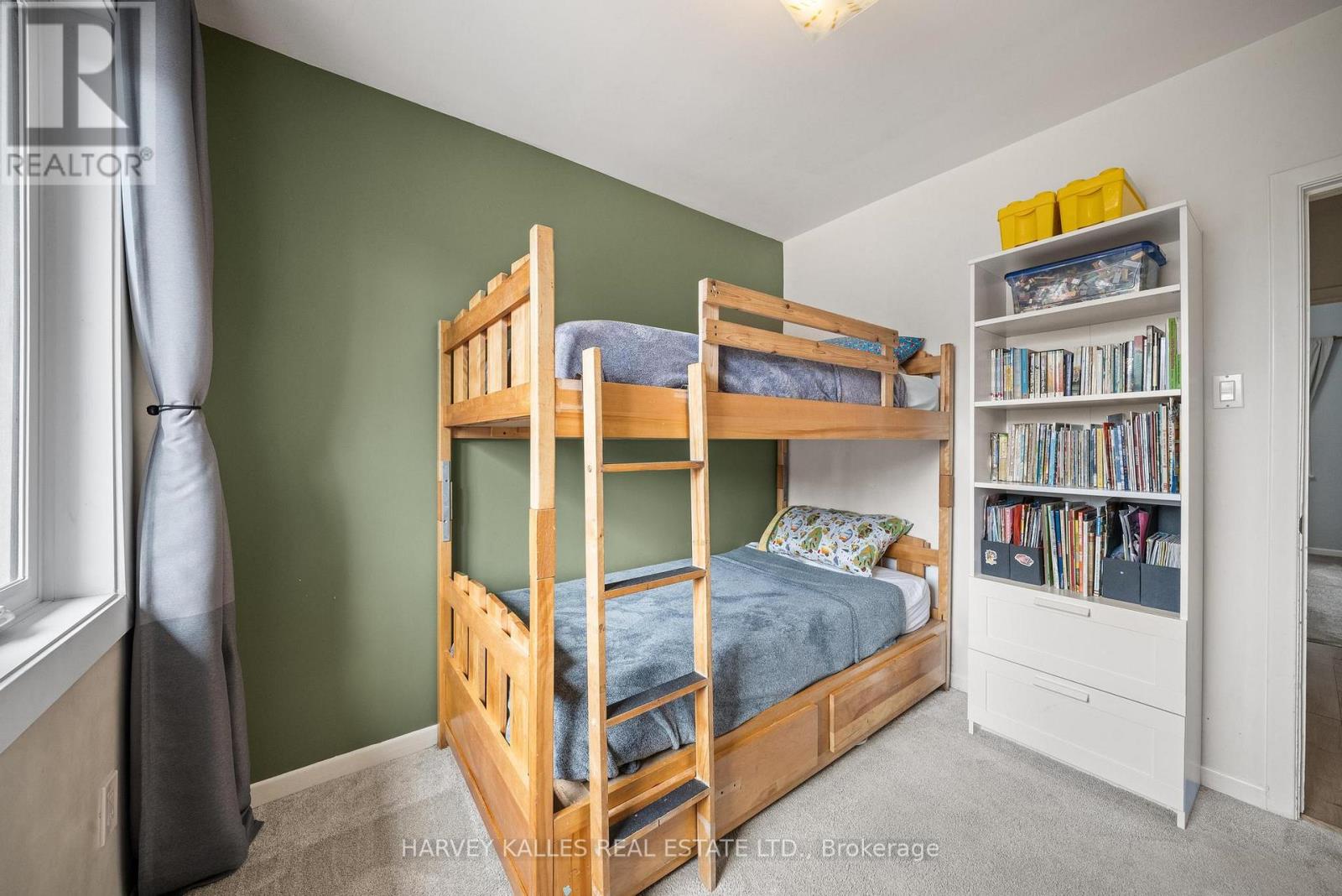 231 Bicknell Avenue, Toronto, Ontario  M6M 4H2 - Photo 8 - W13006992