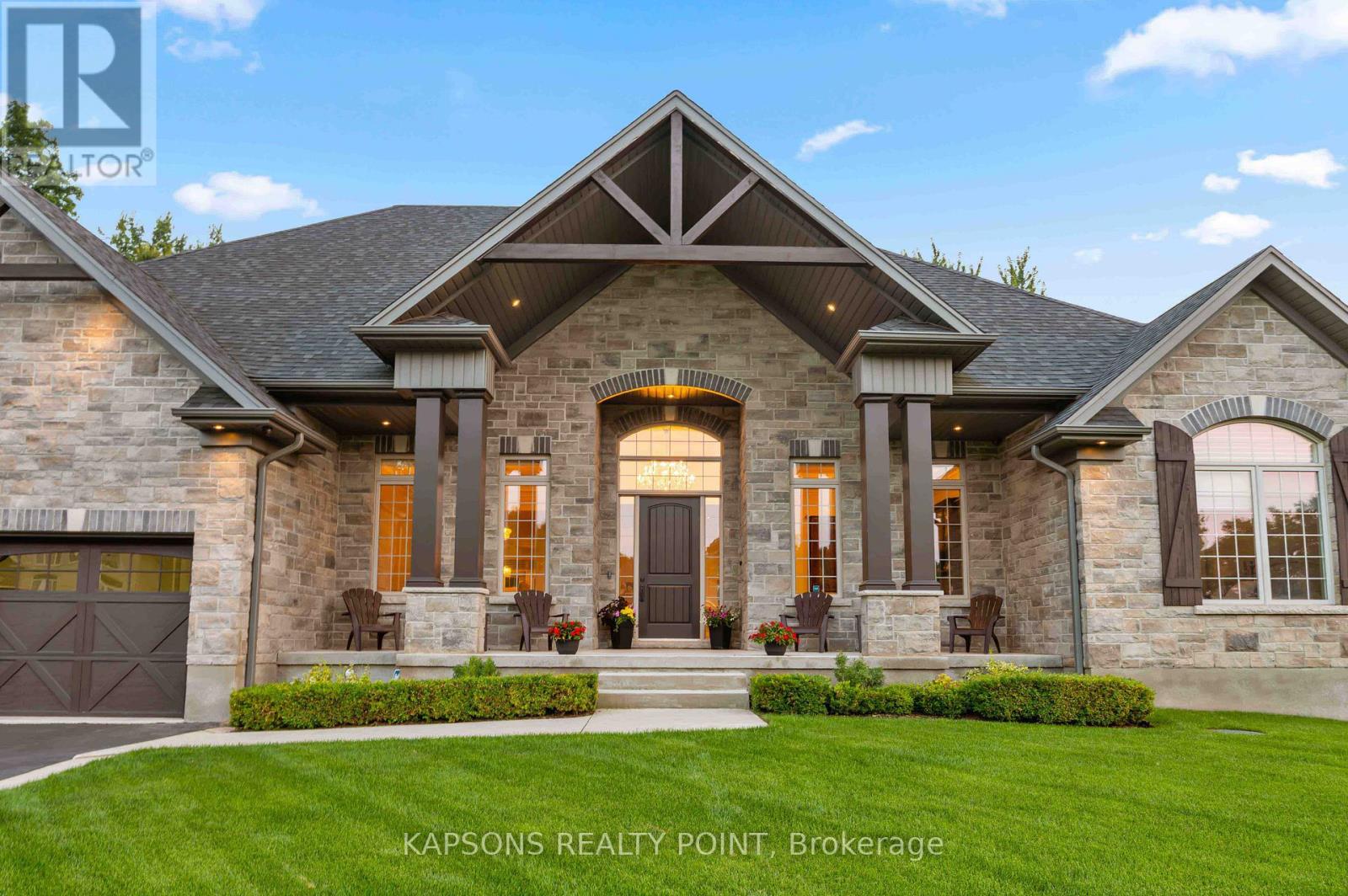 150 Stokes Trail, Milton, Ontario  L0P 1B0 - Photo 5 - W13007004