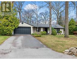 5 CREDITON COURT, Toronto, Ontario