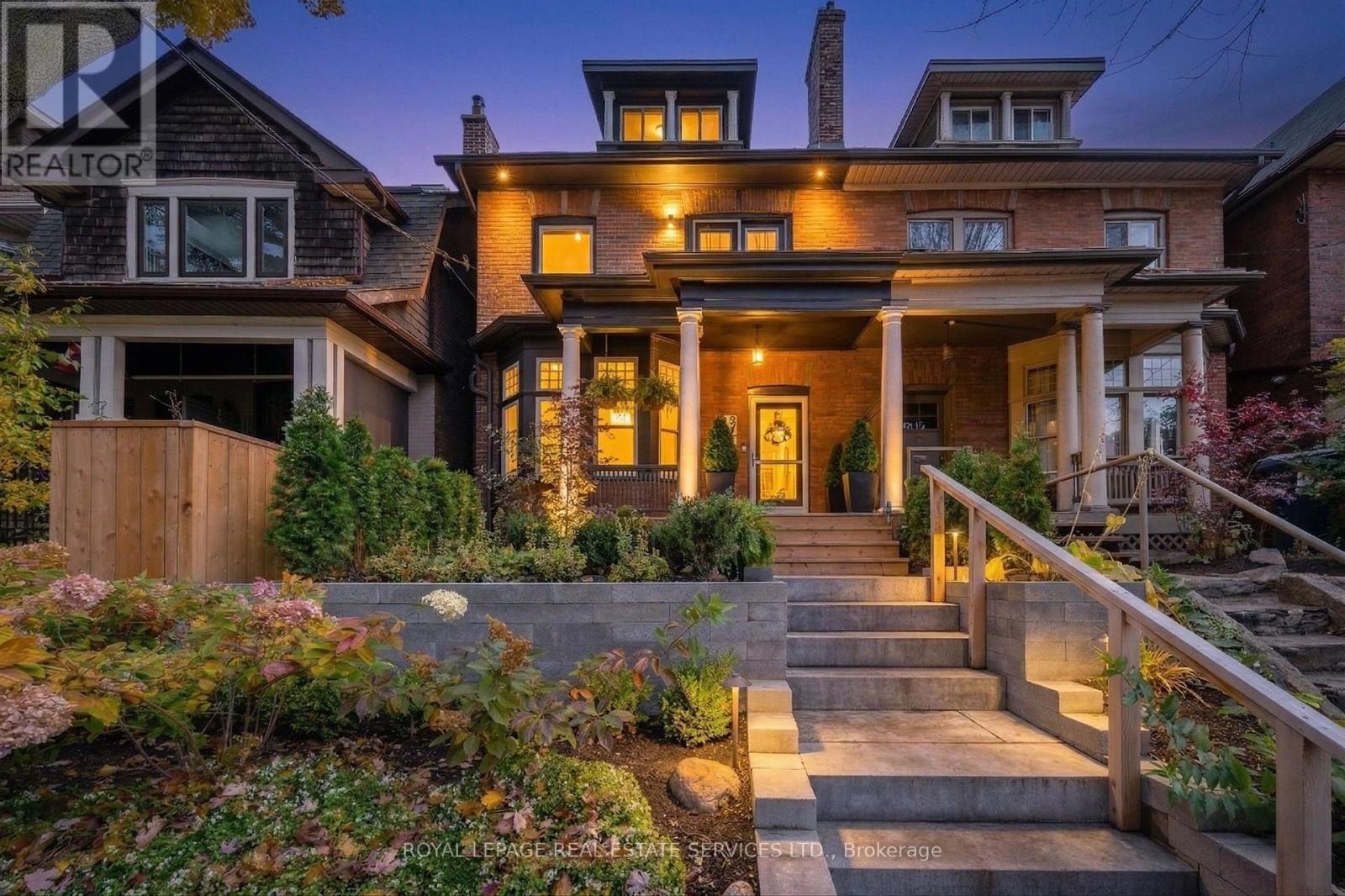 29 Parkside Drive, Toronto, Ontario  M6R 2Y7 - Photo 1 - W13007054