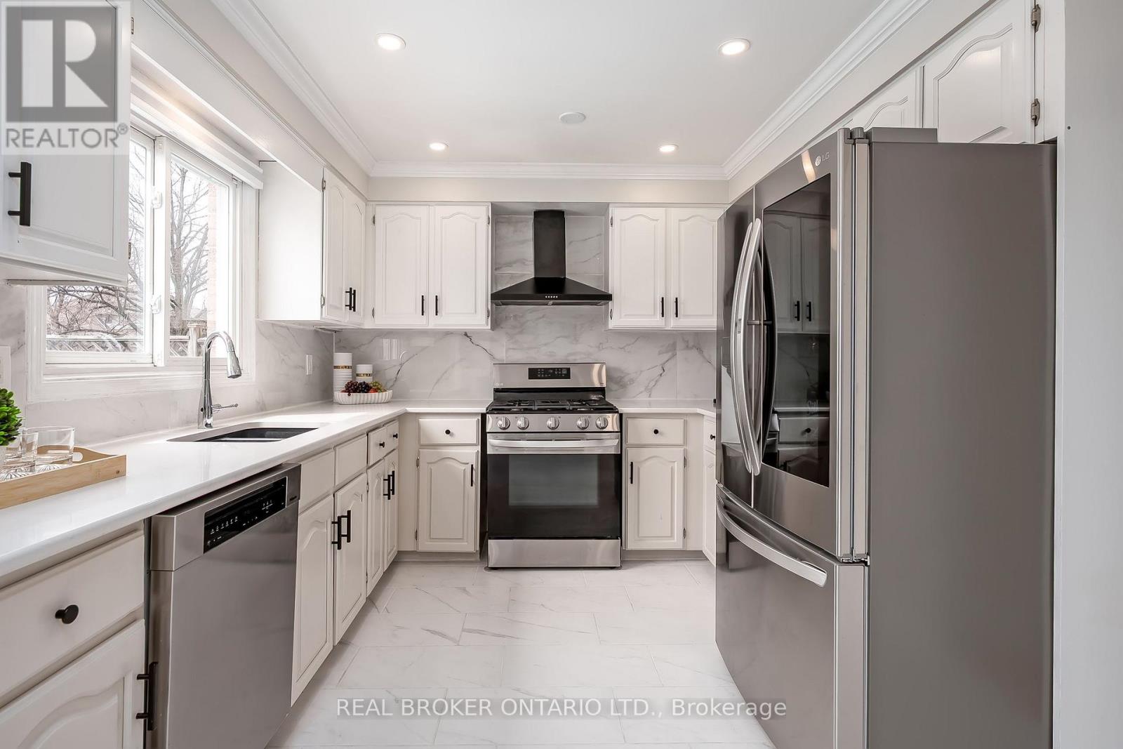 2152 Heidi Avenue, Burlington, Ontario  L7M 3X2 - Photo 25 - W13007056