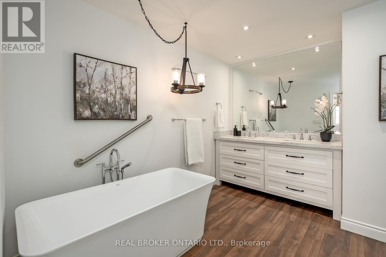 2152 Heidi Avenue, Burlington, Ontario  L7M 3X2 - Photo 32 - W13007056