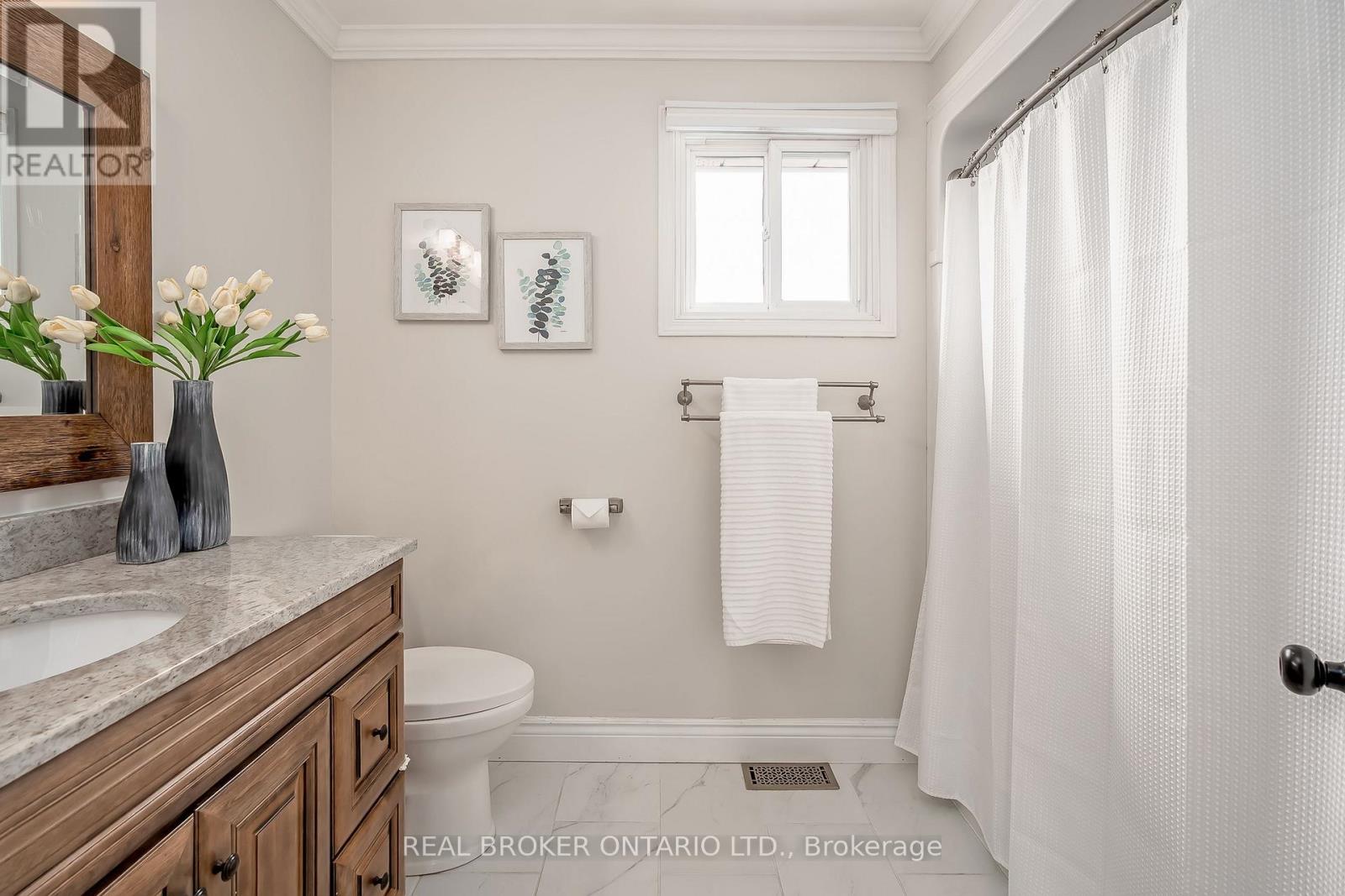 2152 Heidi Avenue, Burlington, Ontario  L7M 3X2 - Photo 38 - W13007056