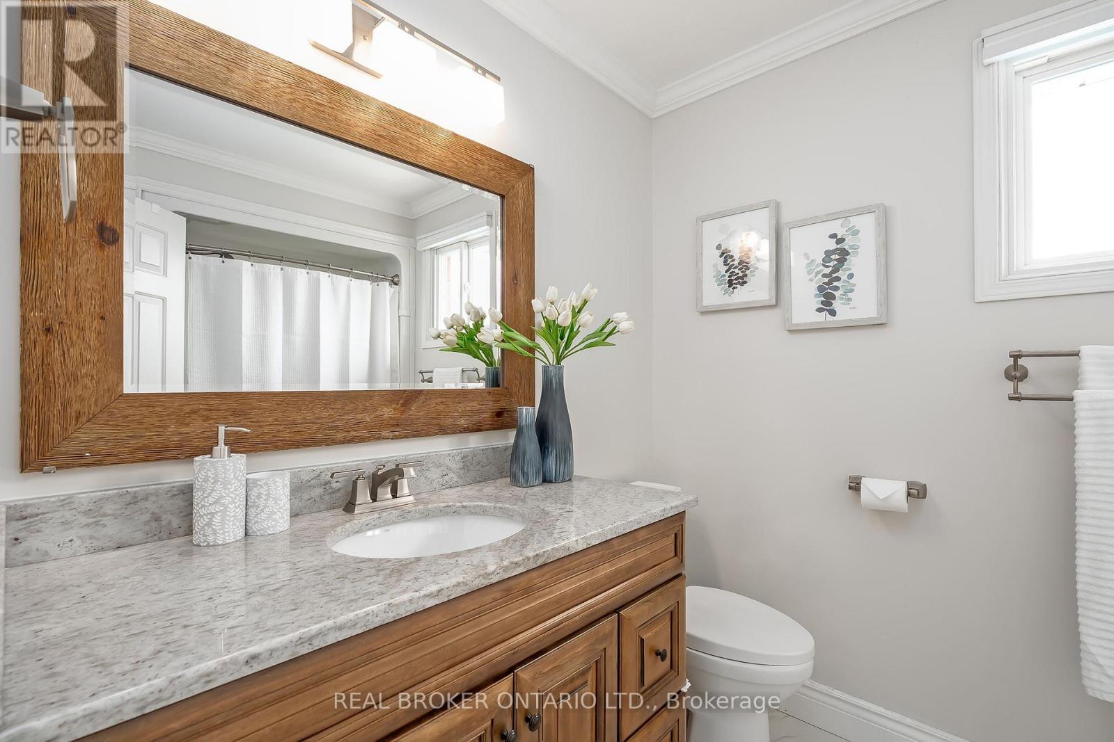 2152 Heidi Avenue, Burlington, Ontario  L7M 3X2 - Photo 39 - W13007056