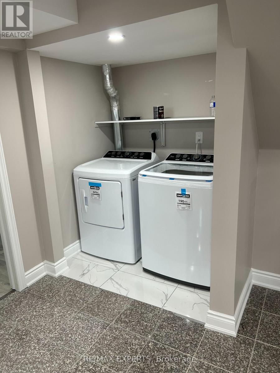 Bsmt - 30 Black Bear Trail, Brampton, Ontario  L6Y 5L4 - Photo 9 - W13007098