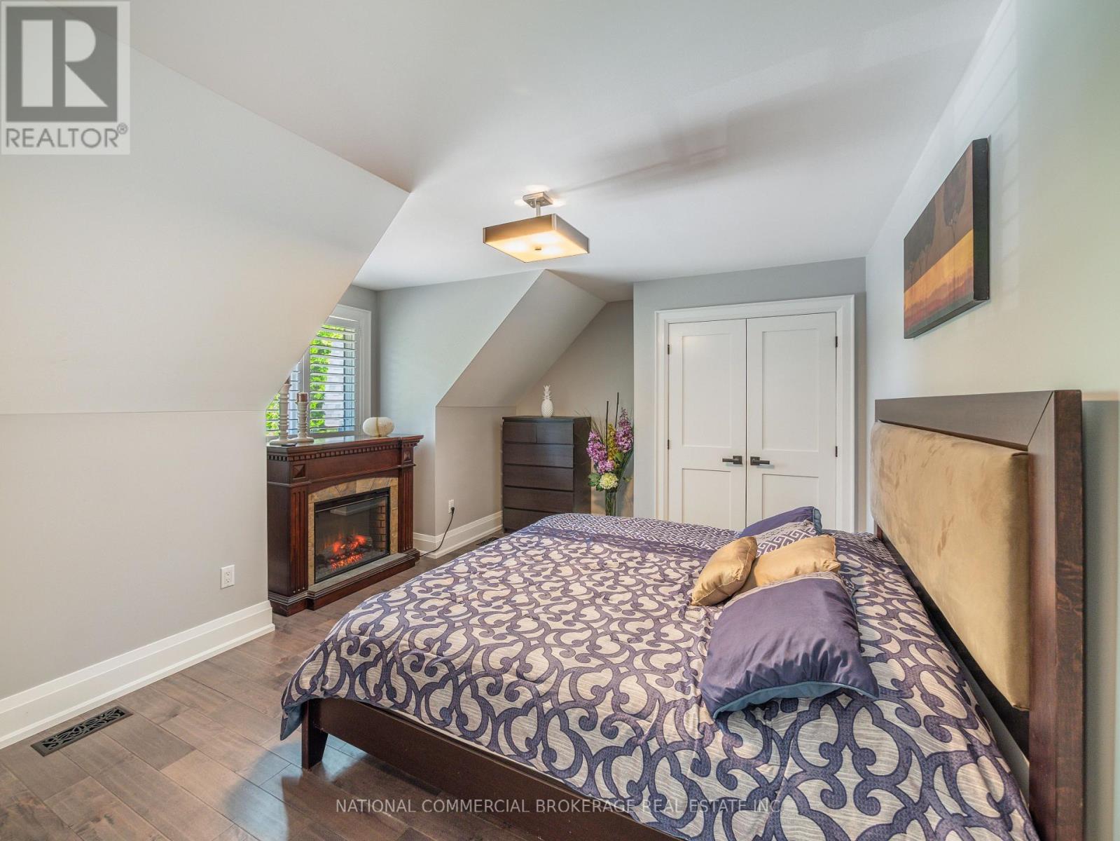 10088 Old Pine Crest Road, Halton Hills, Ontario  L0P 1K0 - Photo 18 - W13007100