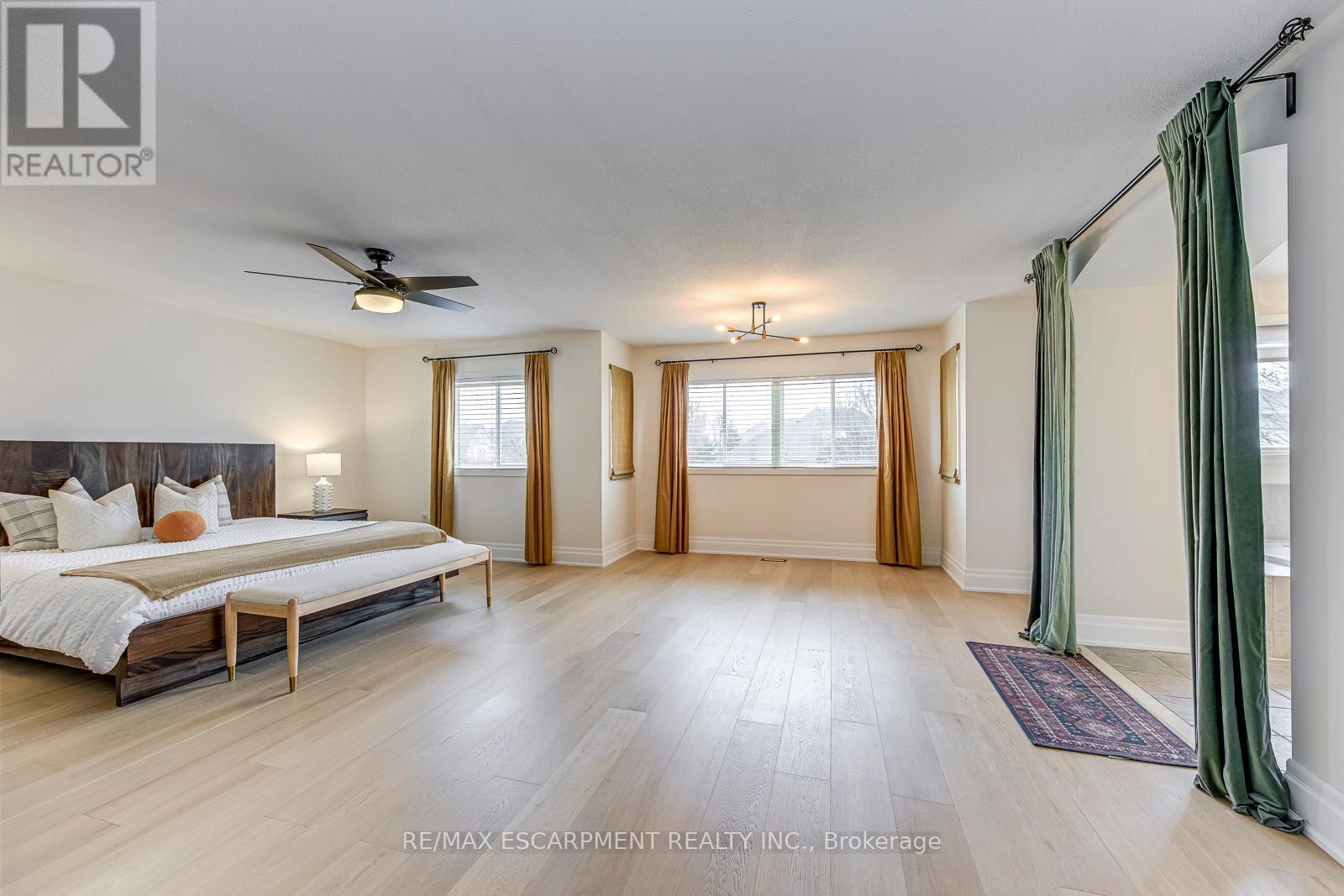 4267 Sarazen Drive, Burlington, Ontario  L7M 4Z2 - Photo 30 - W13007128